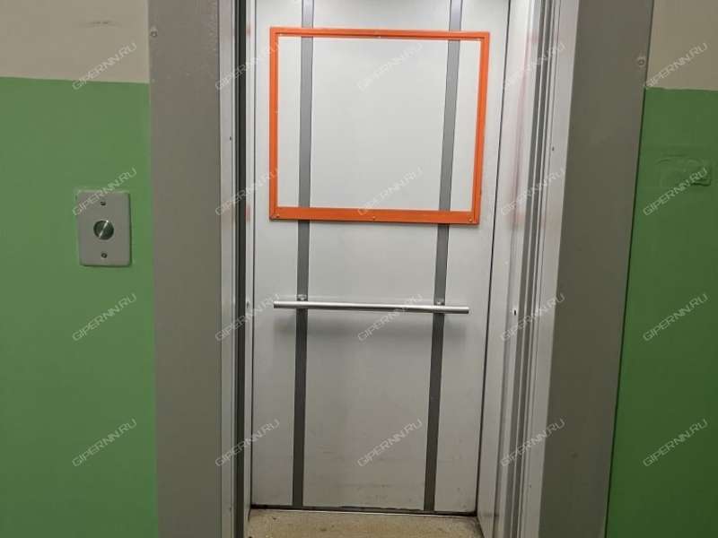 трёхкомнатная квартира на улице Веденяпина дом 32