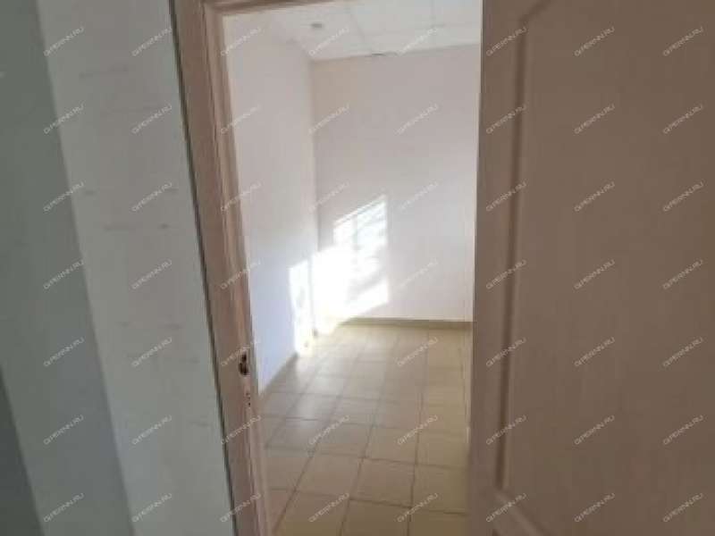 помещение под помещение свободного назначения на улице Сергея Акимова