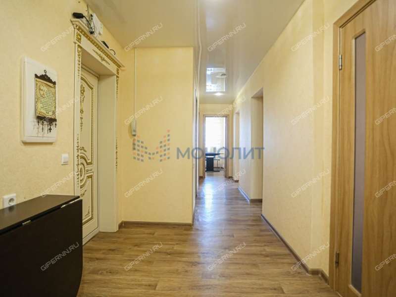 трёхкомнатная квартира на Окской улице дом 1