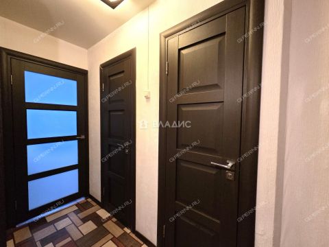 3-komnatnaya-ul-poltavskaya-d-35 фото