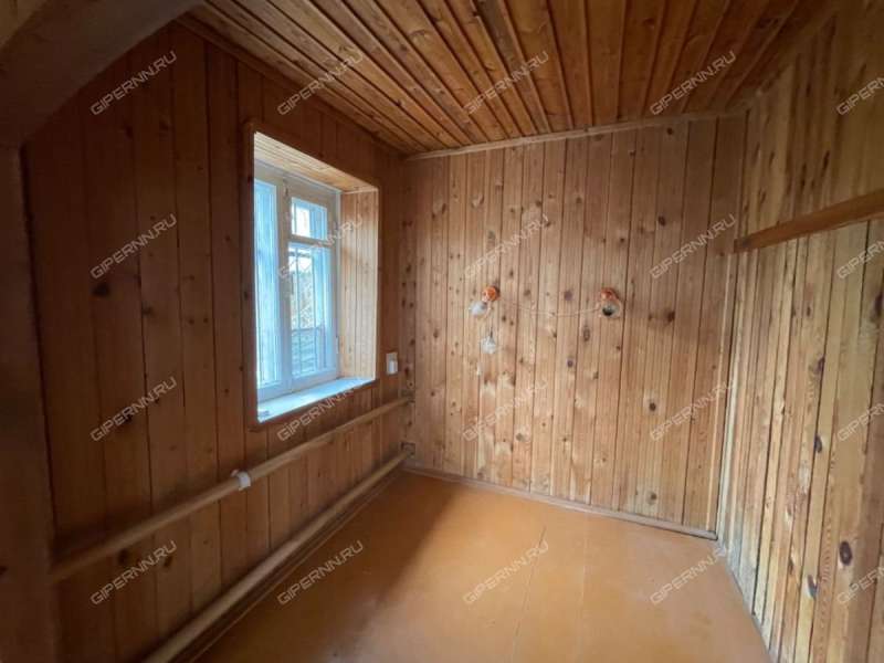 дом на улице Свободы село Работки