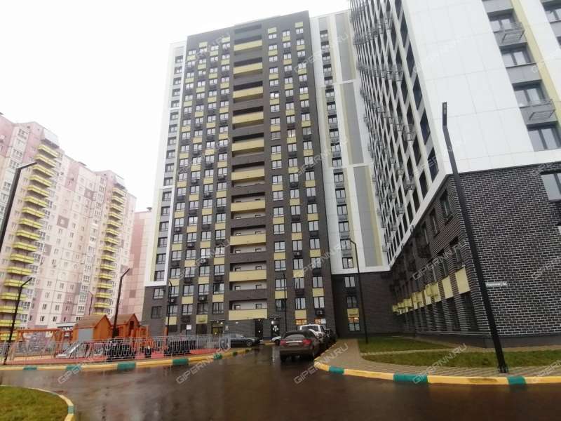 двухкомнатная квартира на улице Родионова дом 31