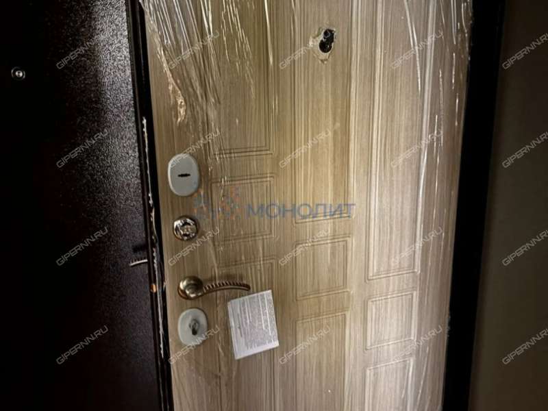 трёхкомнатная квартира на 1 Мая площадь дом 1 село Красное