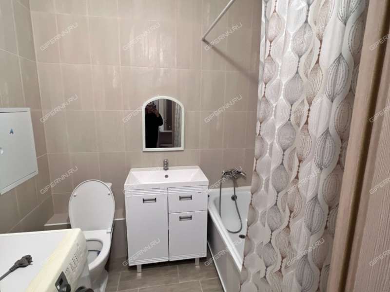 однокомнатная квартира на площади Свободы дом 4