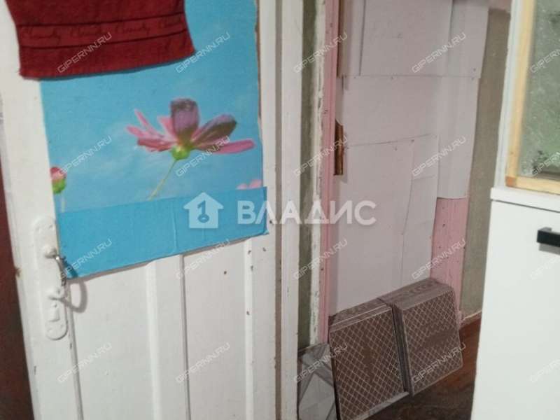 комната в доме 28 на улице Вождей Революции