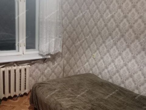 2-komnatnaya-ul-strokina-d-10 фото