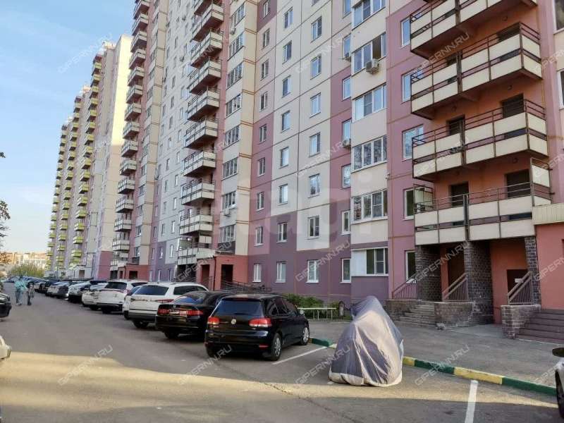 двухкомнатная квартира на улице Родионова дом 27