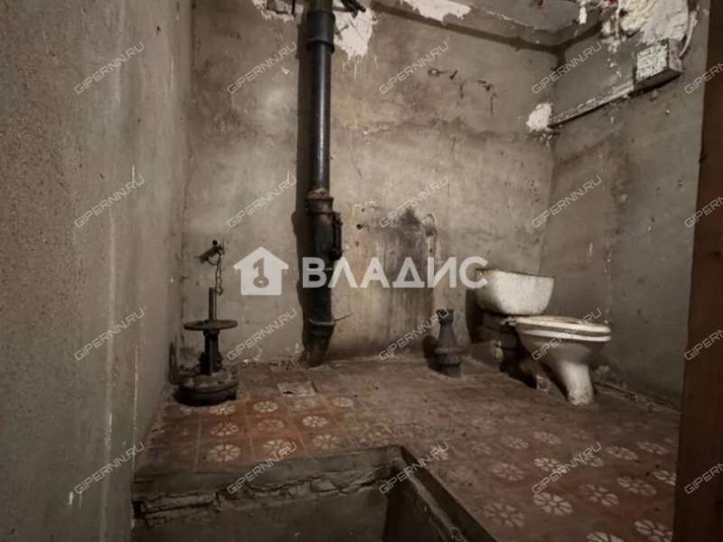 помещение под помещение свободного назначения на проспекте Ленина