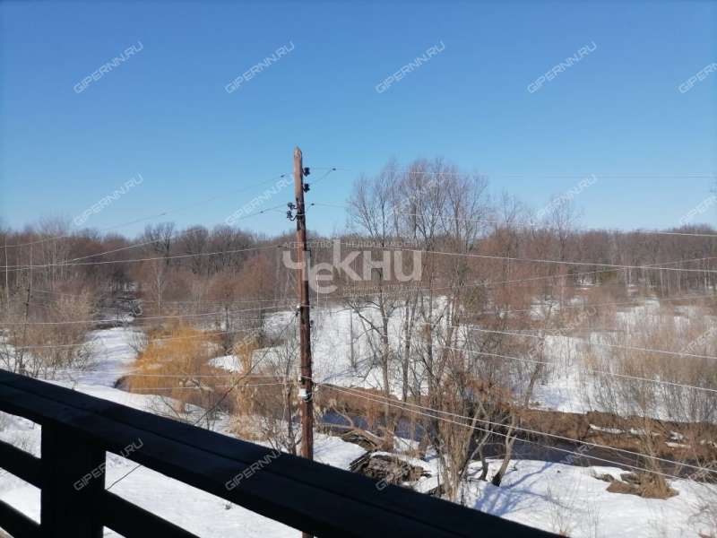 дом на улице Вяткина рабочий посёлок Большое Козино