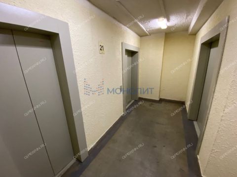 3-komnatnaya-b-r-60-letiya-oktyabrya-d-21-k2 фото