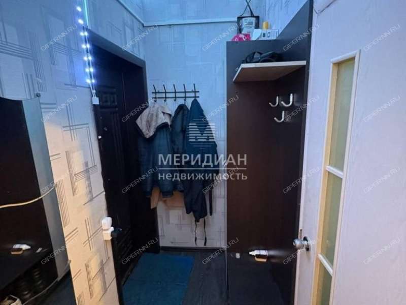 двухкомнатная квартира на улице Глазунова дом 11