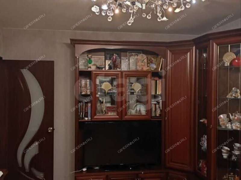 трёхкомнатная квартира на улице Героя Советского Союза Усилова дом 3