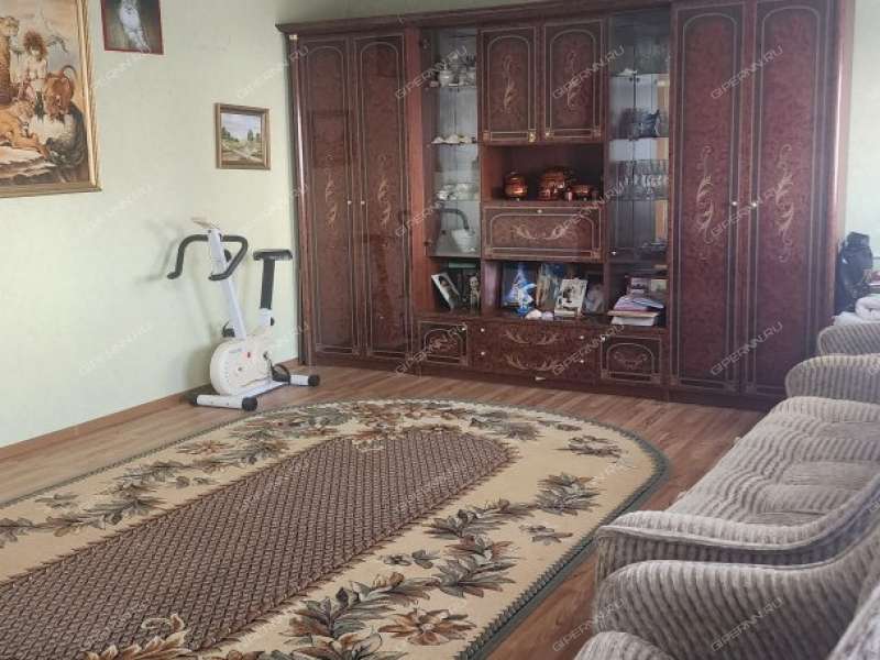 дом на Малышевской улице