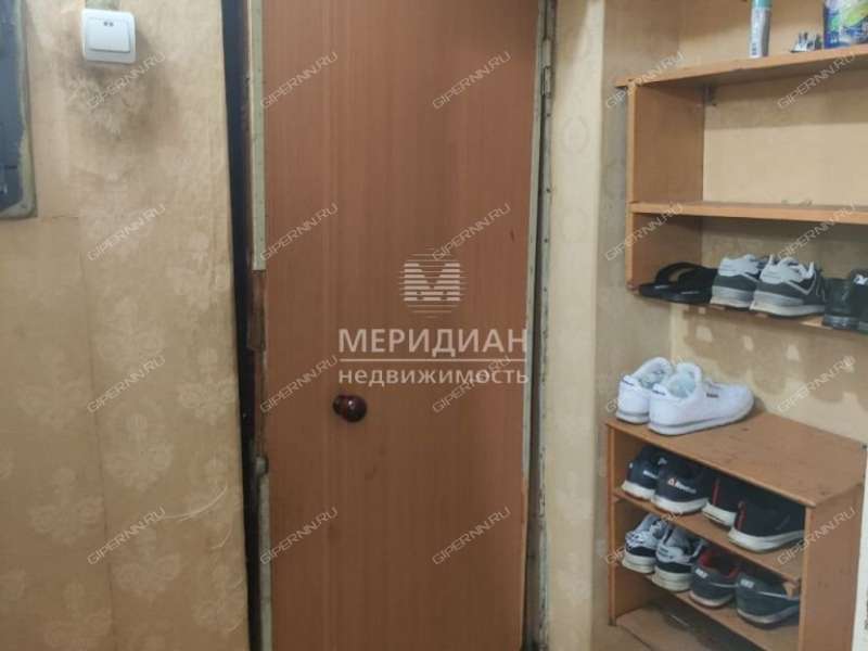 двухкомнатная квартира на улице Мокроусова дом 2