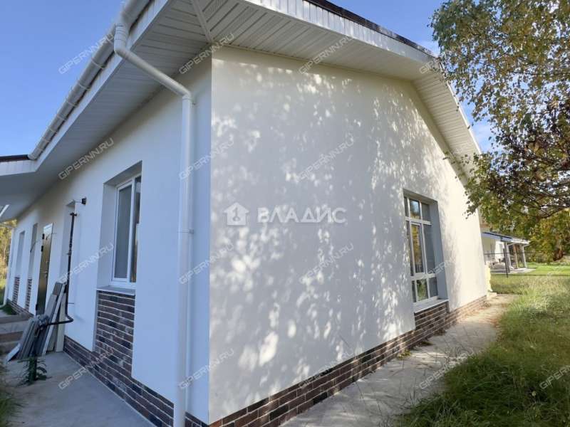 дом на улице Луговая деревня Борисовка