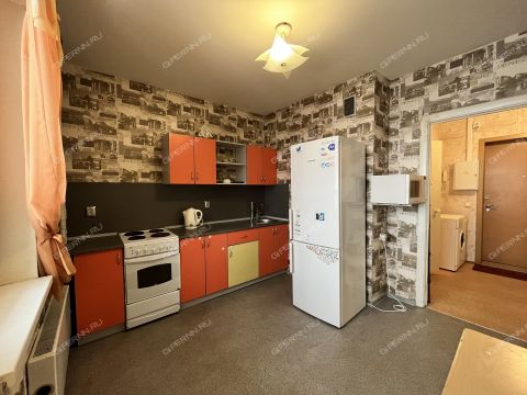 1-komnatnaya-ul-verhnepecherskaya-d-15-k1 фото