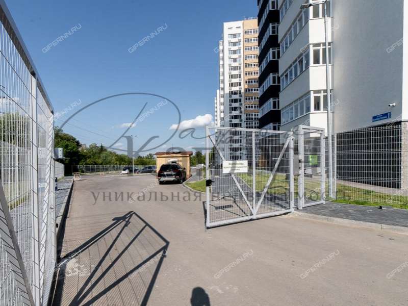 двухкомнатная квартира на улице Владимира Лузянина дом 1