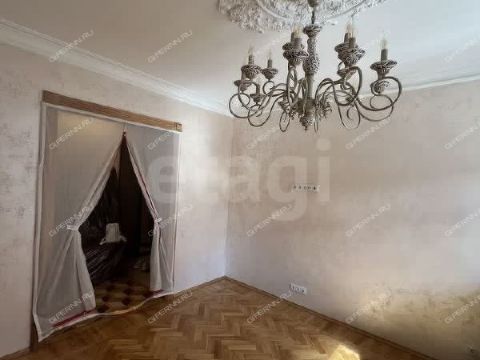 2-komnatnaya-ul-minina-d-2-8 фото