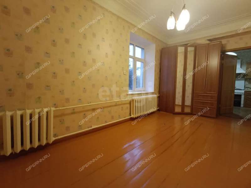 трёхкомнатная квартира на улице Чаадаева дом 19