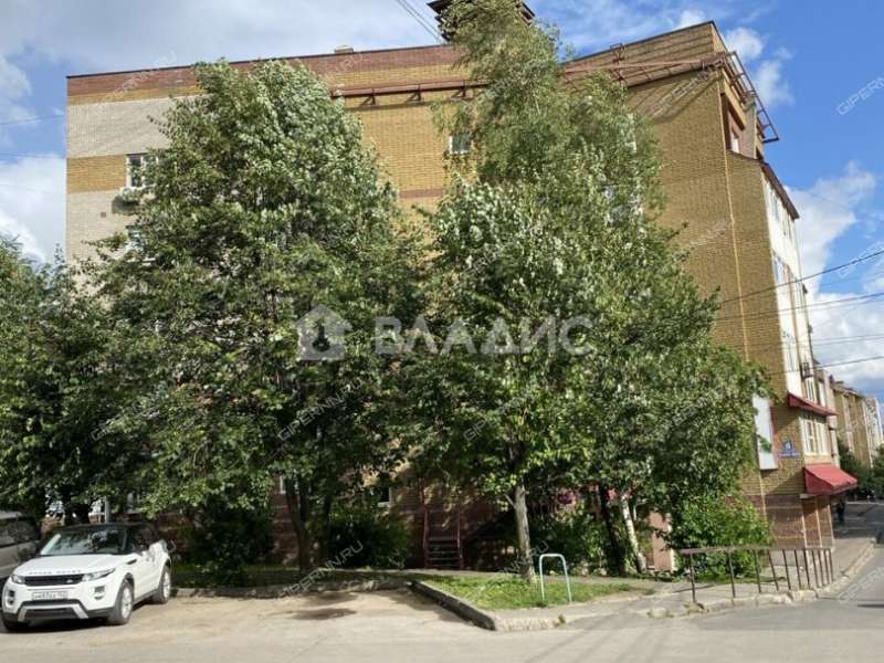 трёхкомнатная квартира на Казанском шоссе дом 16