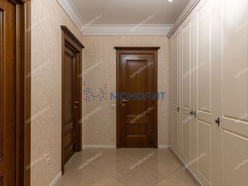 трёхкомнатная квартира на Деловой улице дом 20