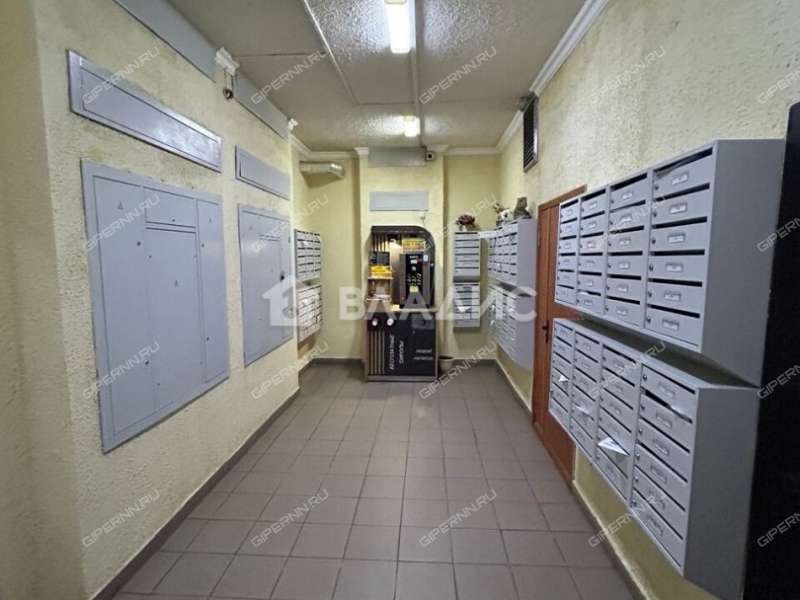 трёхкомнатная квартира на Украинской улице дом 50