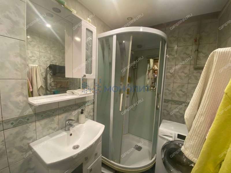 трёхкомнатная квартира на улице Маршала Голованова дом 5