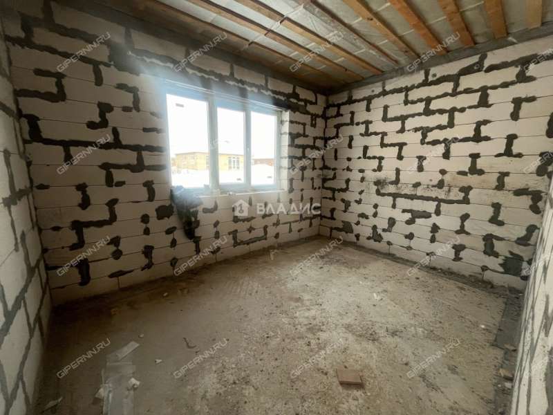 дом на улице Брусничная город Семёнов