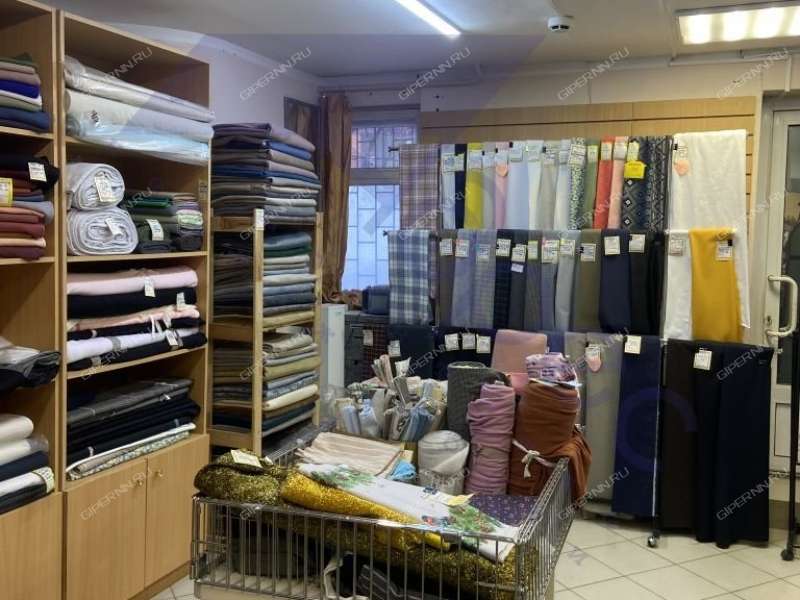 помещение под торговую площадь на улице Белинского