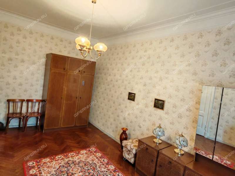 трёхкомнатная квартира на Московском шоссе дом 81