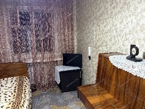 3-komnatnaya-ul-kosmonavta-komarova-d-16a фото