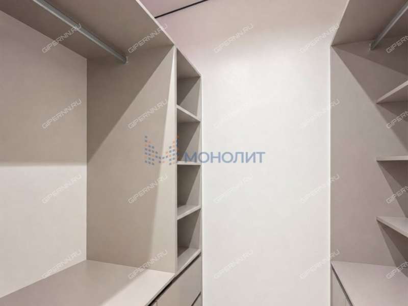 трёхкомнатная квартира на Лысогорской улице дом 89 к3