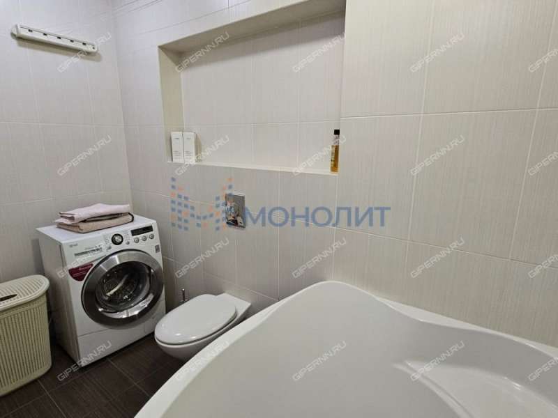 четырёхкомнатная квартира на улице Ванеева дом 25/88