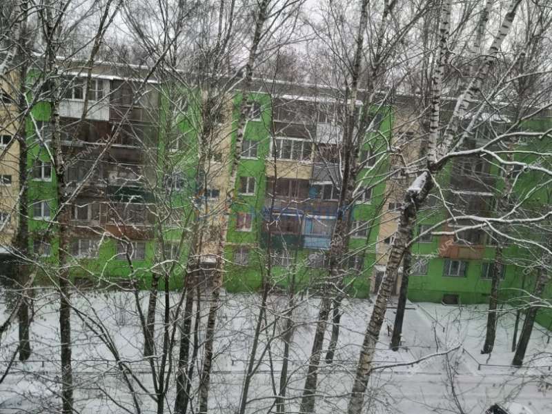 двухкомнатная квартира на улице Военных Комиссаров дом 3