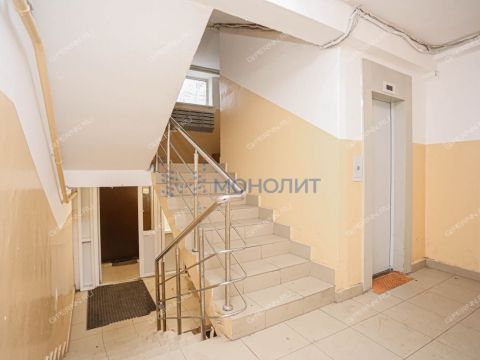 3-komnatnaya-ul-kovalihinskaya-d-49 фото