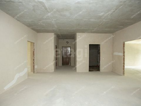 4-komnatnaya-nab-verhne-volzhskaya-d-10-k1 фото
