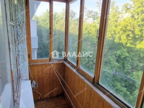 3-komnatnaya-ul-dolzhanskaya-d-11 фото