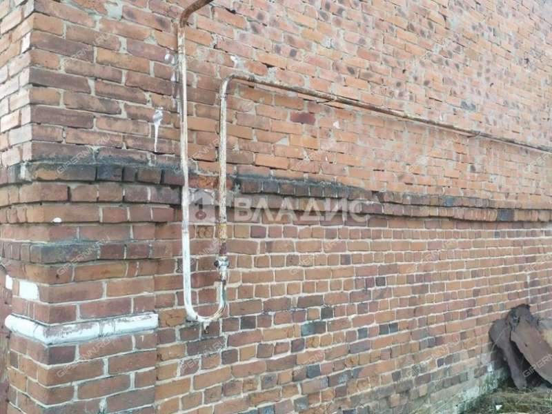 дом на Комсомольской улице село Семьяны