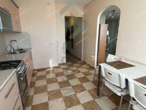 1-komnatnaya-ul-rodionova-d-193-k2 фото