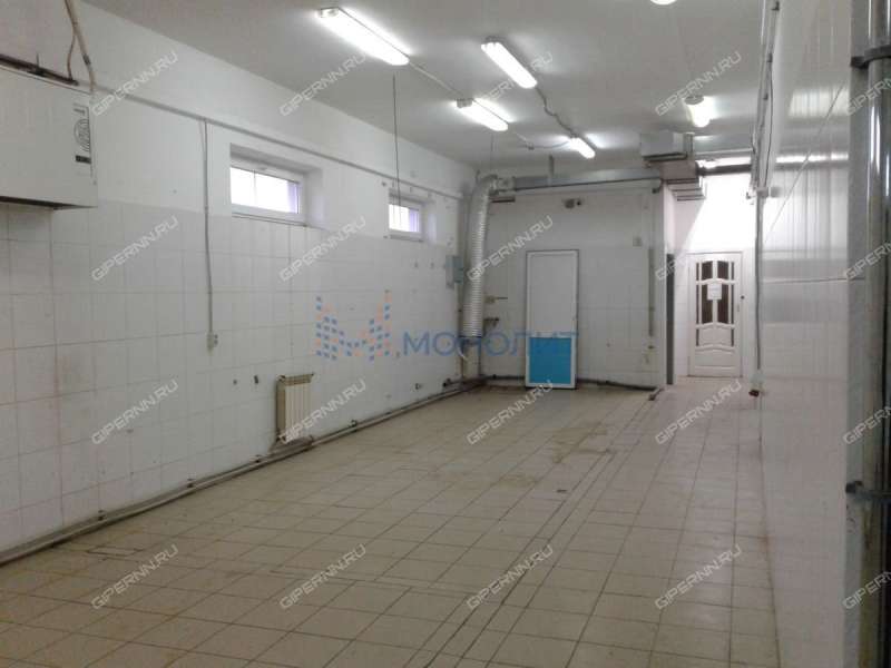 здание под офис, недвижимость для агропромышленности и сельского хозяйства на Садовой улице рабочий посёлок Первое Мая