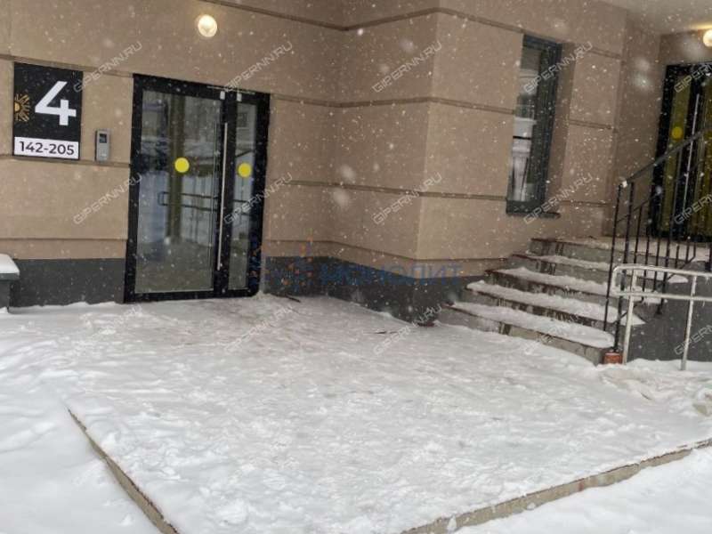 однокомнатная квартира на улице Июльских Дней дом 11