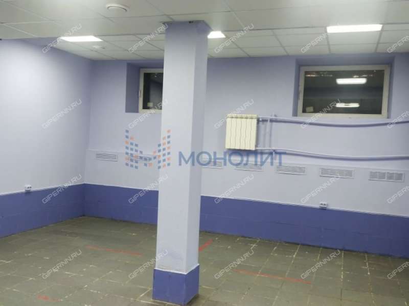 помещение под помещение свободного назначения, торговую площадь на проспекте Гагарина