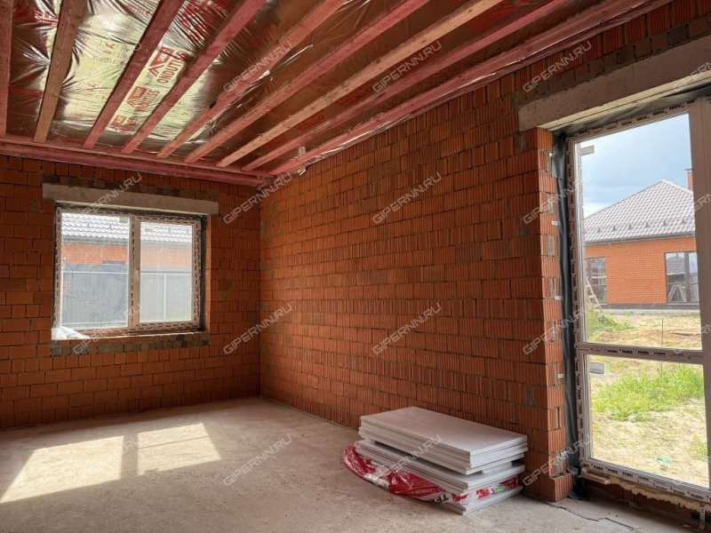 дом на школьная деревня Зелецино