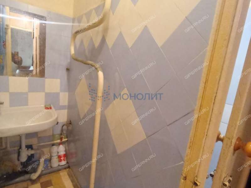 двухкомнатная квартира на проспекте Бусыгина дом 16