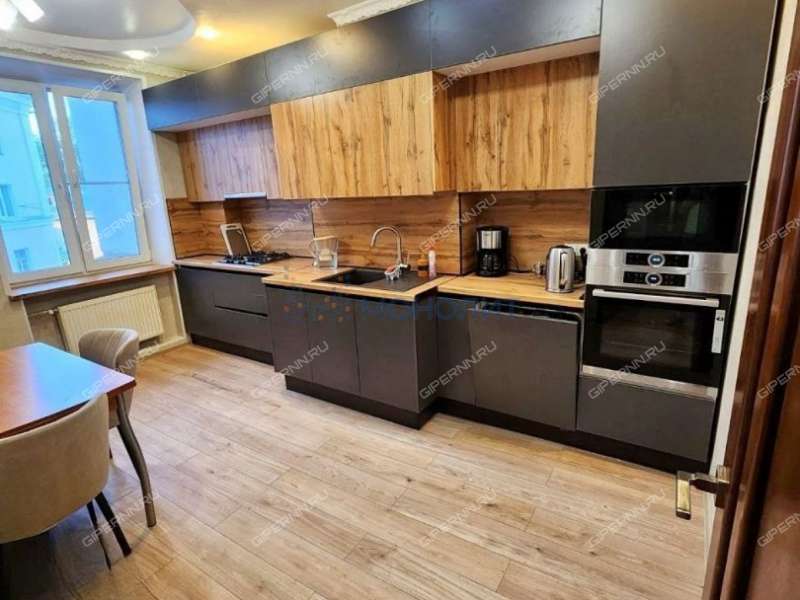 трёхкомнатная квартира на Московском шоссе дом 141