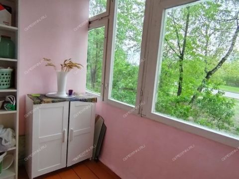 4-komnatnaya-ul-strokina-d-16b фото