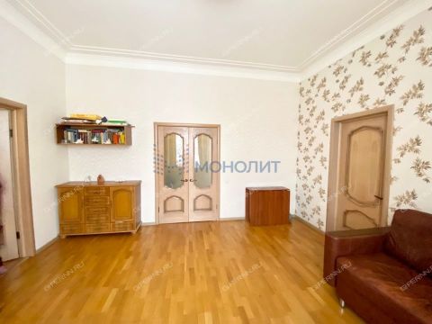 4-komnatnaya-ul-strazh-revolyucii-d-6-3 фото