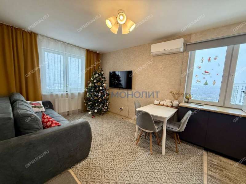 трёхкомнатная квартира на улице Цветочная дом 13 к1