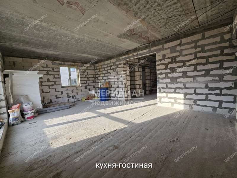 коттедж на город Бор