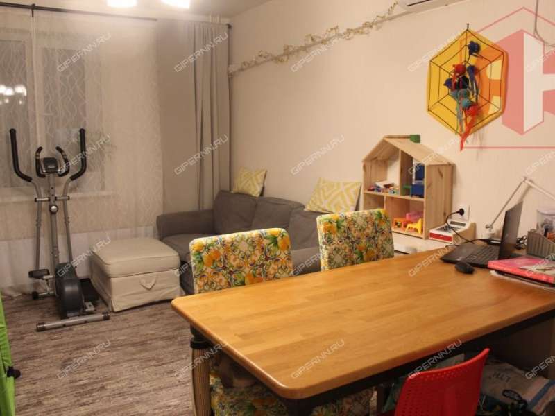 трёхкомнатная квартира на улице Бориса Видяева дом 25